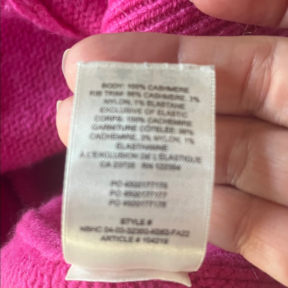 Wilfred Vibrant Pink Turtleneck Sweater small cashmere - Picture 6 of 6